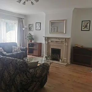  Homestay Single In Charming With The Terrace And The Cat In Sandymount Ireland